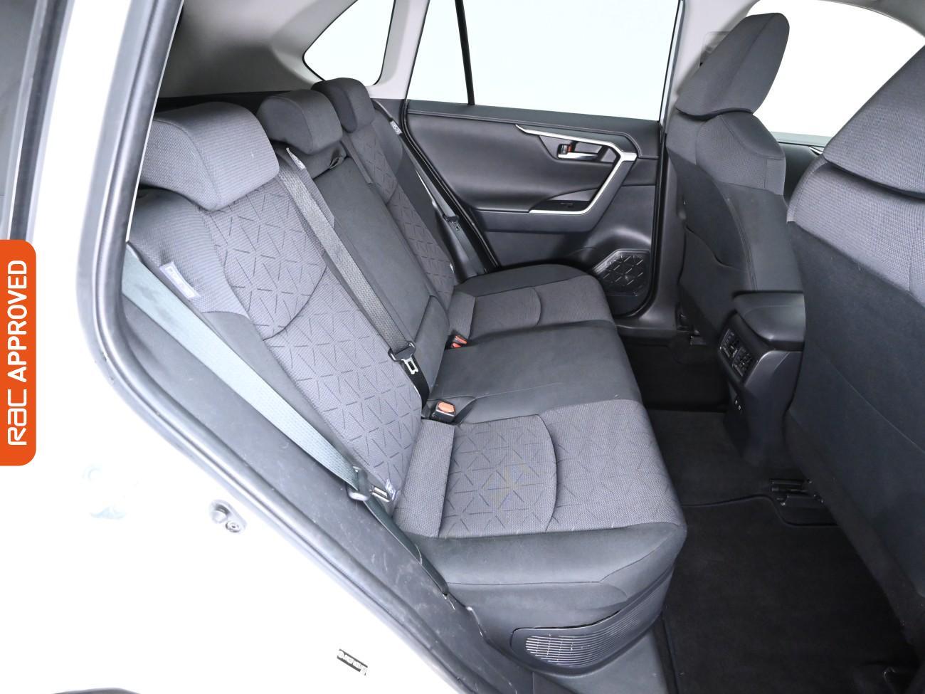 Used Toyota RAV4 2021 for sale - 76311017: Photo 13
