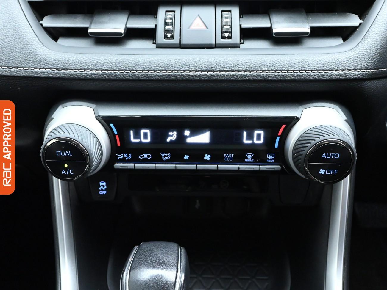 Used Toyota RAV4 2021 for sale - 76311017: Photo 17