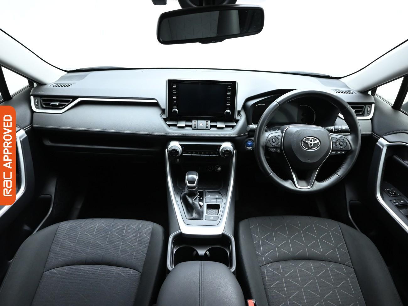 Used Toyota RAV4 2021 for sale - 76311017: Photo 2