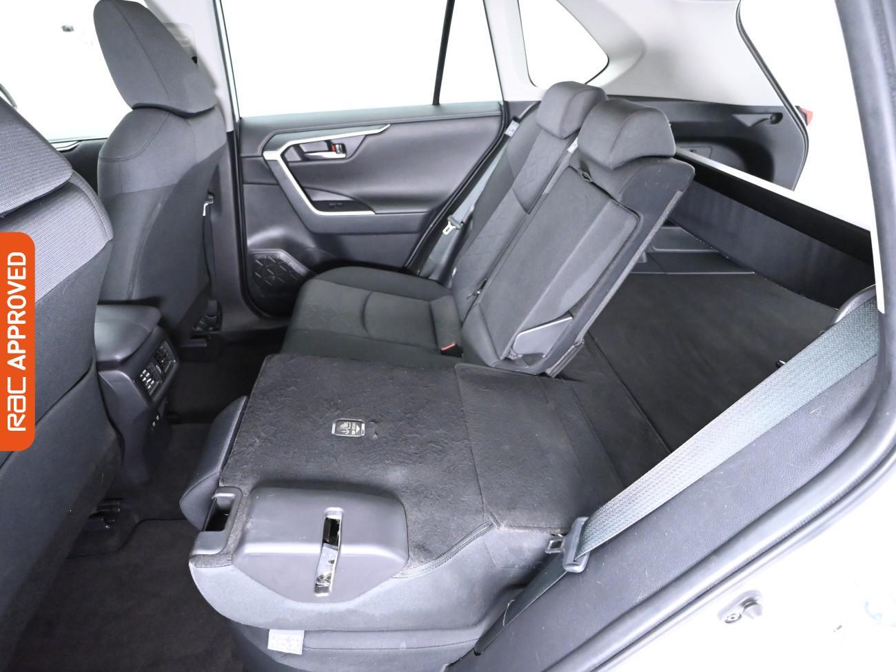Used Toyota RAV4 2021 for sale - 76311017: Photo 24