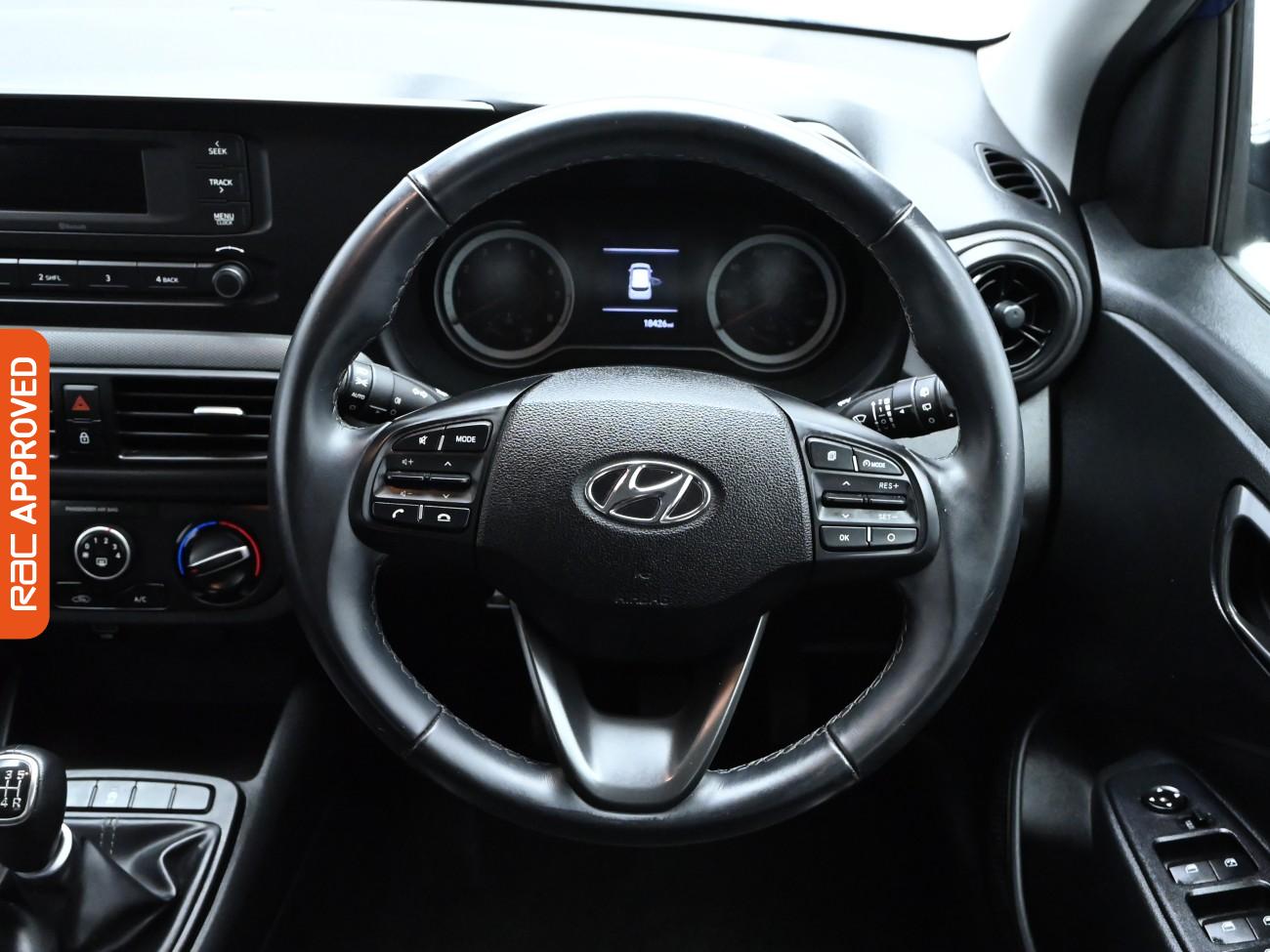 Used Hyundai i10 2022 for sale - 76311000: Photo 9