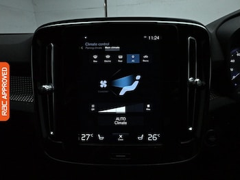 Used Volvo XC40 2021 for sale - 78750309: Photo