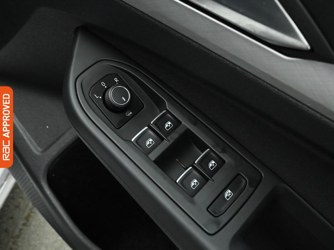 Used Volkswagen Golf 2022 for sale - 76884220: Photo 24