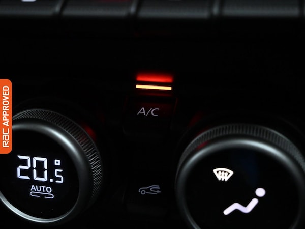 Used Dacia Duster 2023 for sale - 76232463: Photo 17