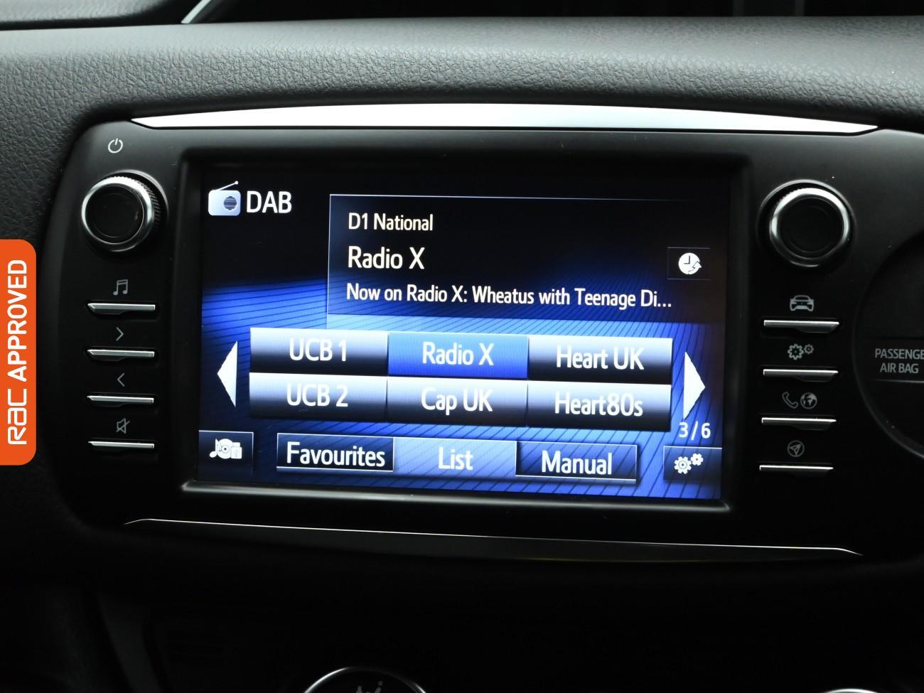 Used Toyota Yaris 2018 for sale - 76878306: Photo 14