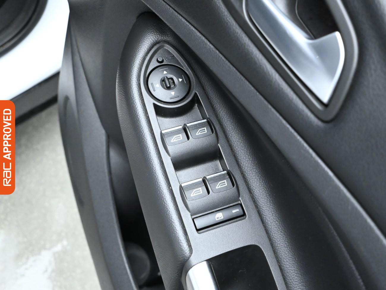 Used Ford Kuga 2018 for sale - 76385350: Photo 24