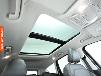 Used Ford Kuga 2018 for sale - 76385350: Photo