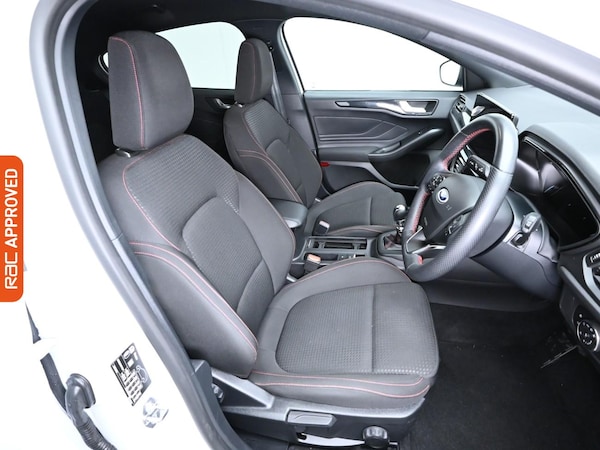 Used Ford Focus 2022 for sale - 76230695: Photo 12