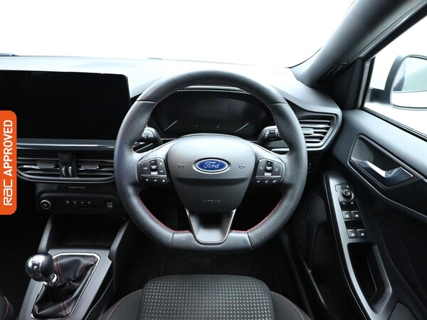 Used Ford Focus 2022 for sale - 76230695: Photo 9