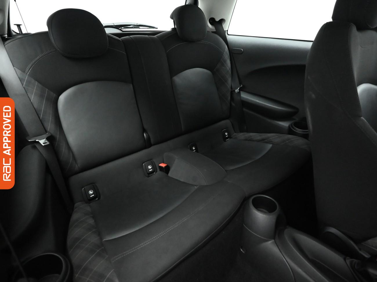 Used MINI Hatch 2018 for sale - 76641869: Photo 12