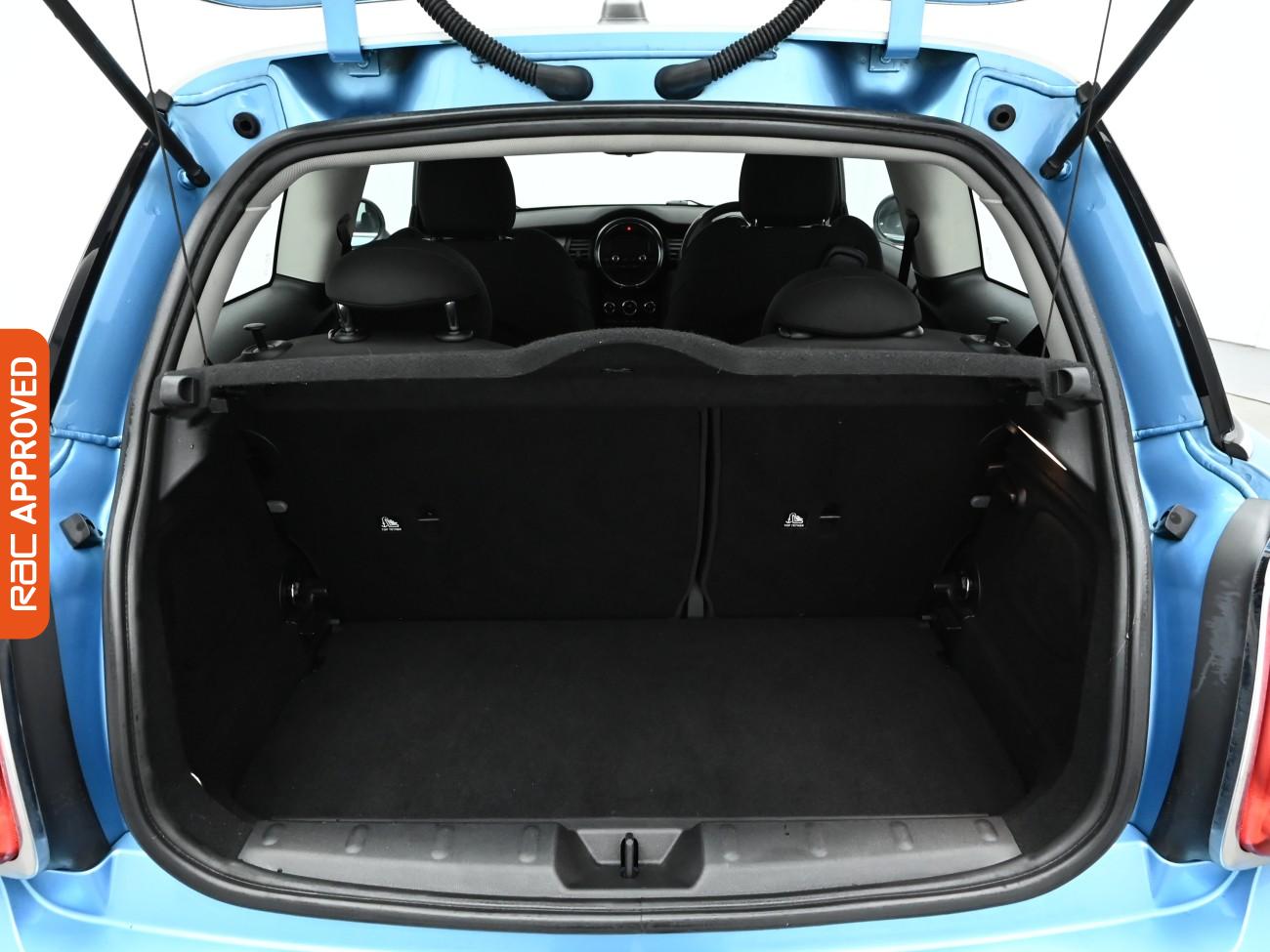 Used MINI Hatch 2018 for sale - 76641869: Photo 13