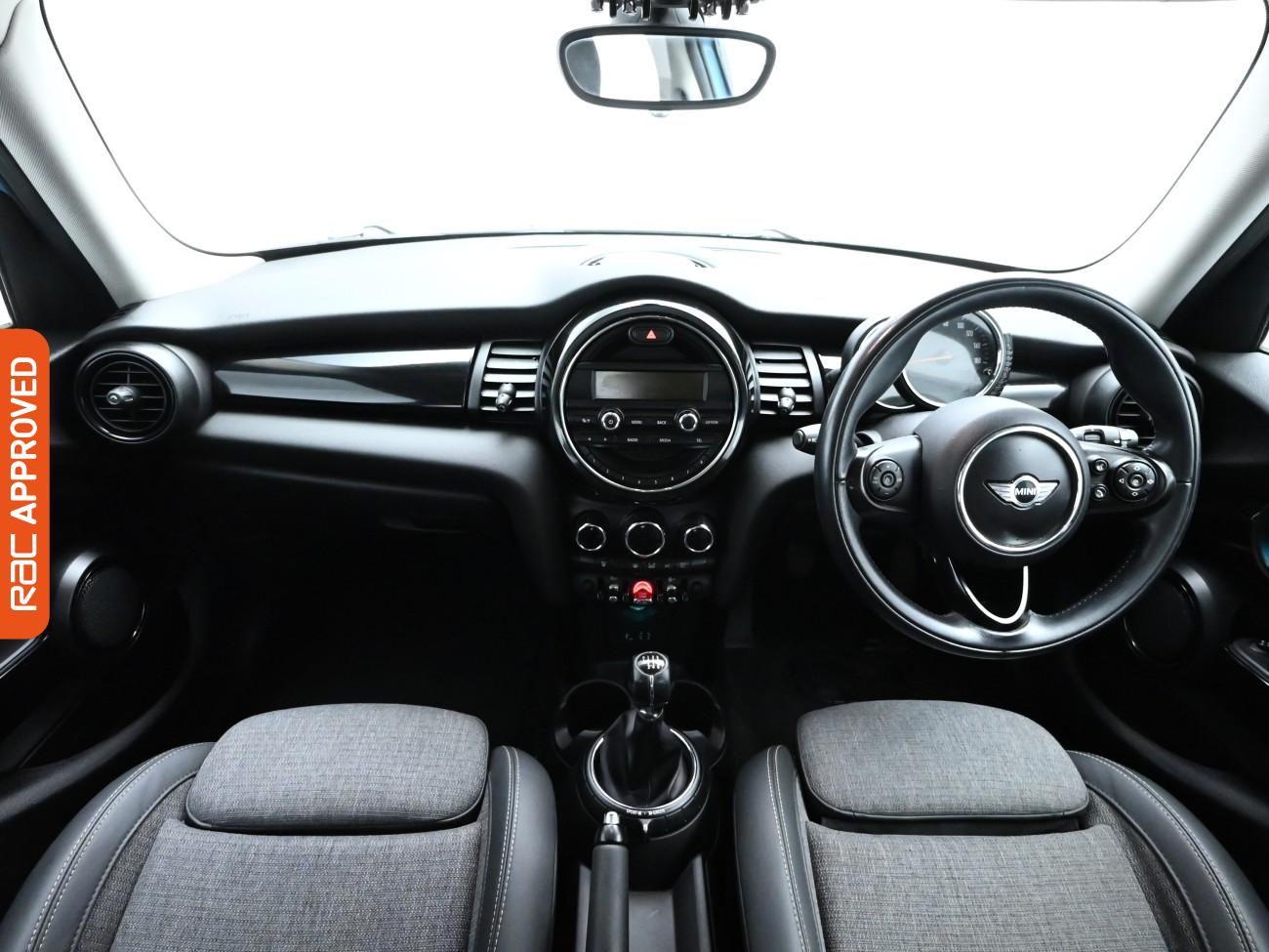 Used MINI Hatch 2016 for sale - 76264003: Photo 2