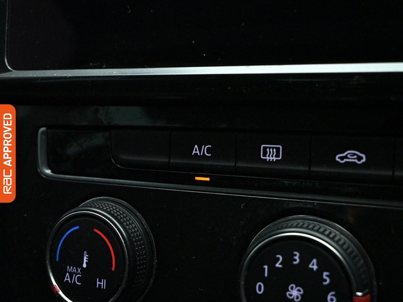 Used Volkswagen Golf 2019 for sale - 77963554: Photo 15