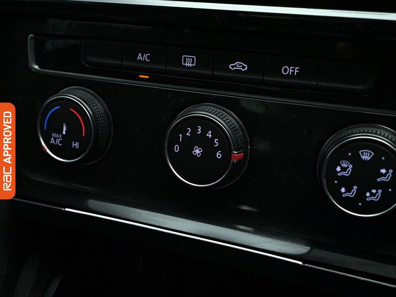 Used Volkswagen Golf 2019 for sale - 77963554: Photo 16