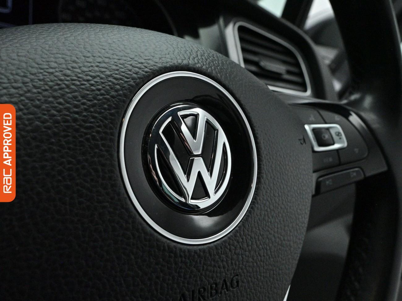 Used Volkswagen Golf 2019 for sale - 77963554: Photo 21