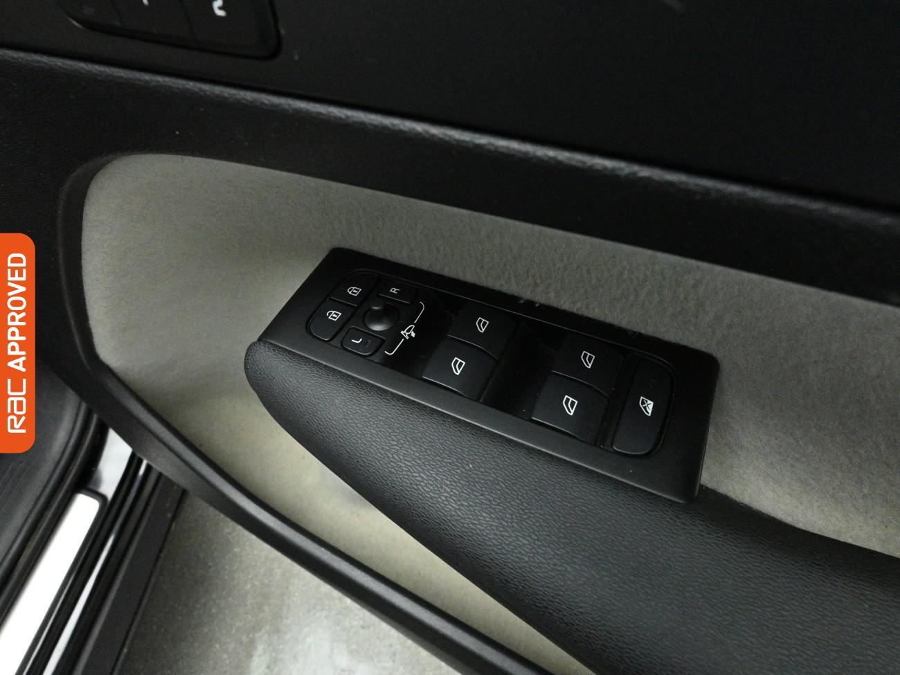 Used Volvo XC40 2022 for sale - 77747696: Photo 25