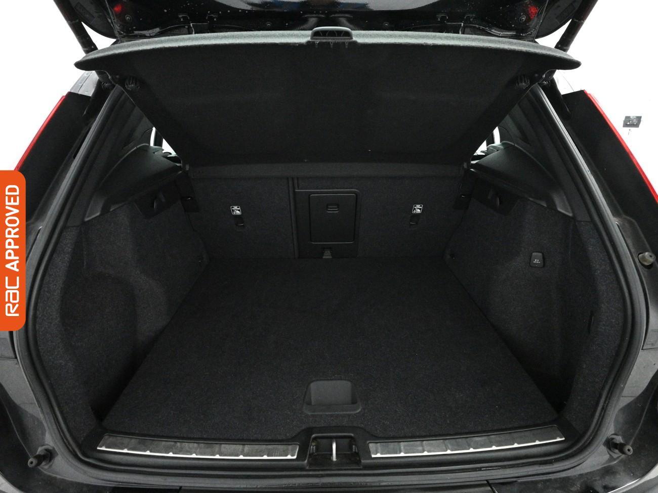 Used Volvo XC40 2022 for sale - 77747696: Photo 26