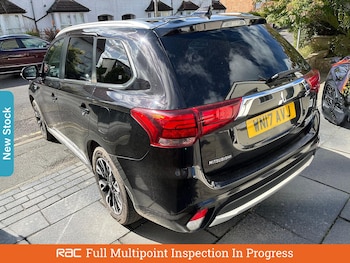 Used Mitsubishi Outlander 2017 for sale - 76017466: Photo