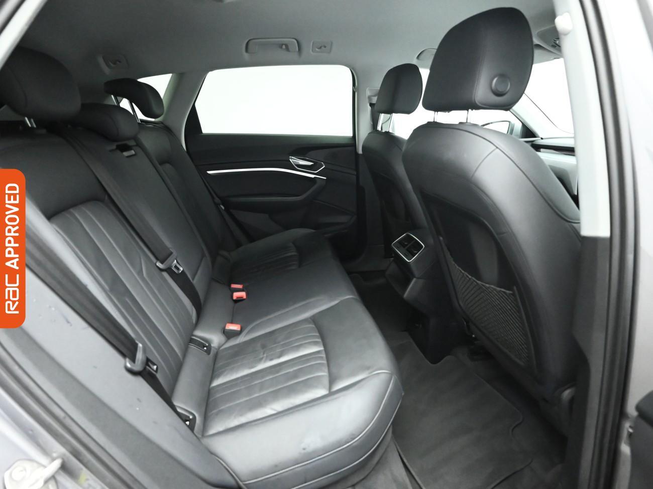 Used Audi e-tron 2020 for sale - 76650575: Photo 15