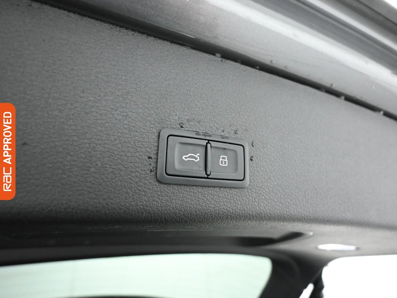 Used Audi e-tron 2020 for sale - 76650575: Photo 17