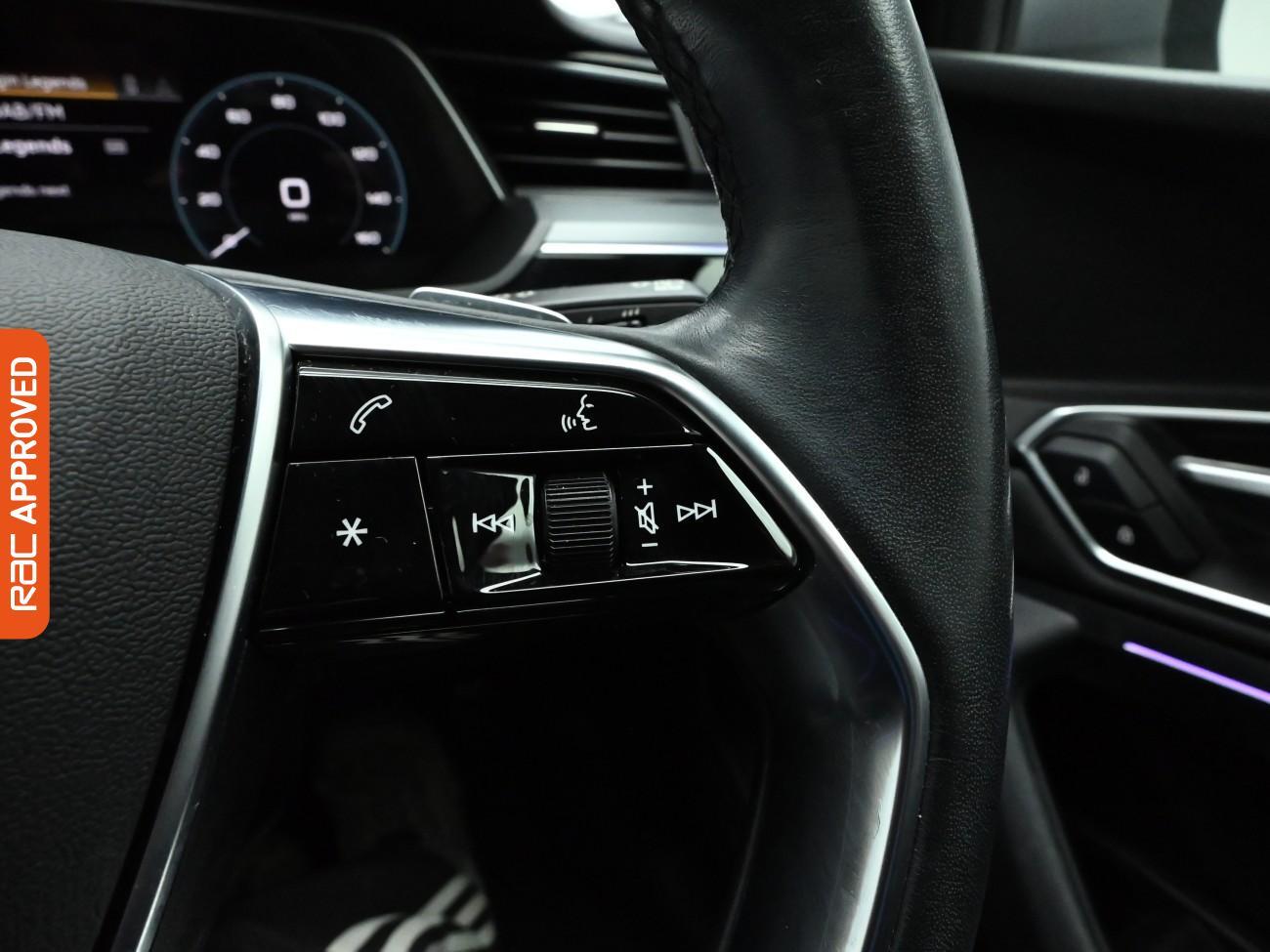 Used Audi e-tron 2020 for sale - 76650575: Photo 28