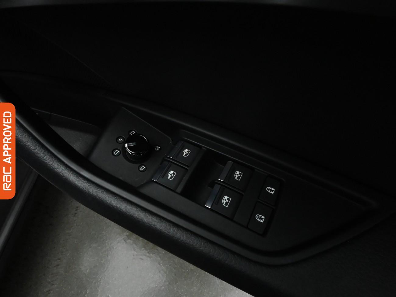 Used Audi e-tron 2020 for sale - 76650575: Photo 29