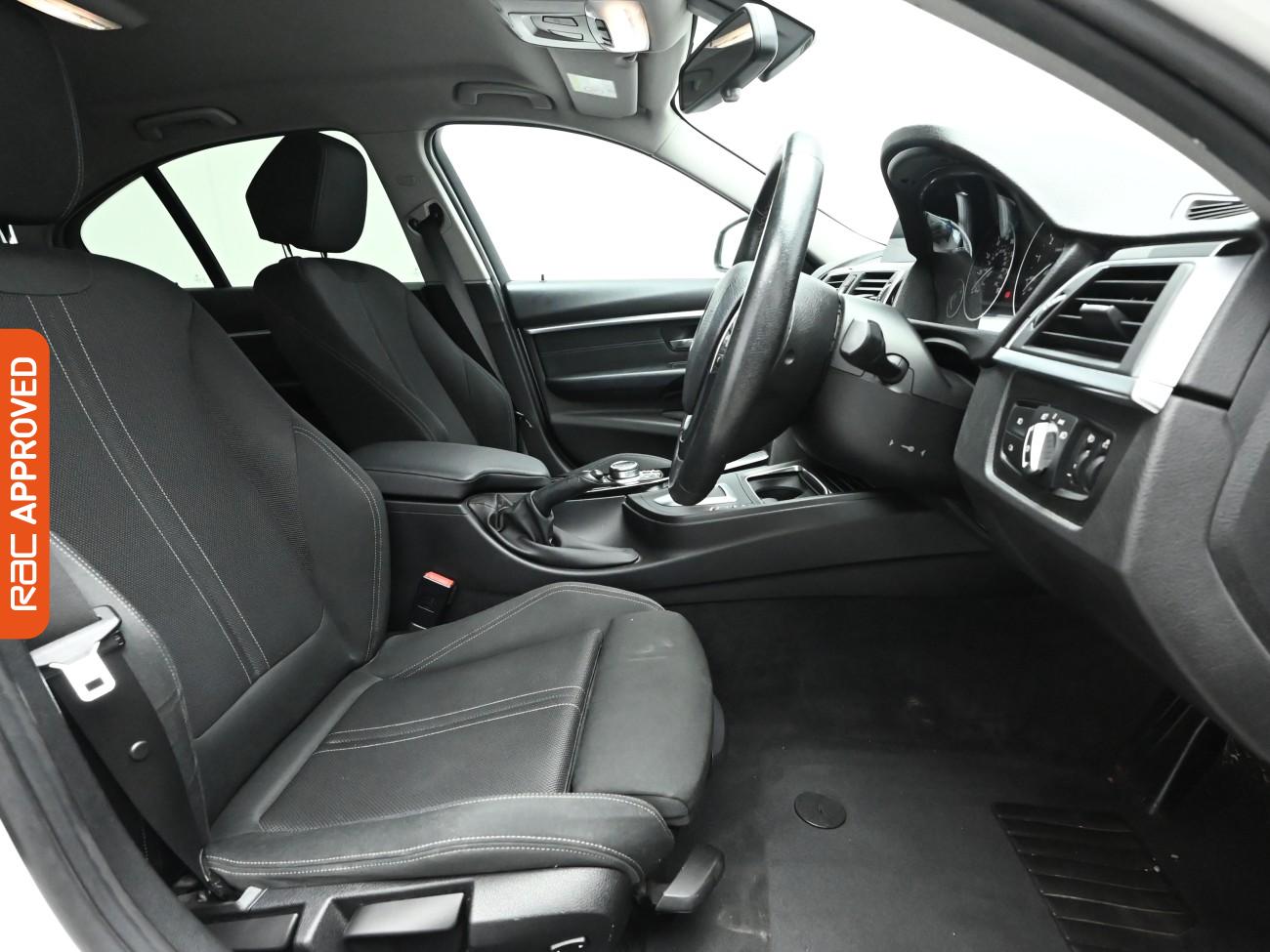 Used BMW 3 Series 2018 for sale - 76863211: Photo 11