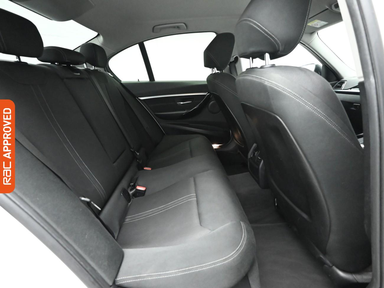 Used BMW 3 Series 2018 for sale - 76863211: Photo 12