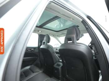 Used Volvo XC60 2018 for sale - 74587962: Photo