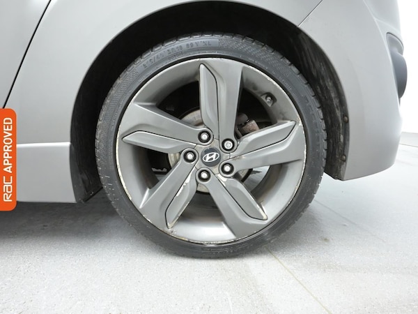 Used Hyundai Veloster 2013 for sale - 76182152: Photo 31