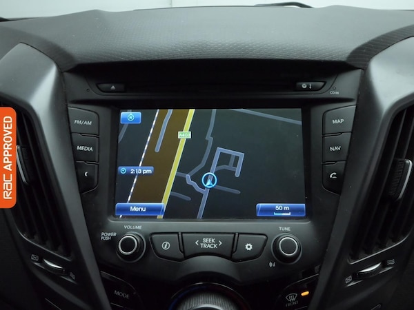 Used Hyundai Veloster 2013 for sale - 76182152: Photo 3