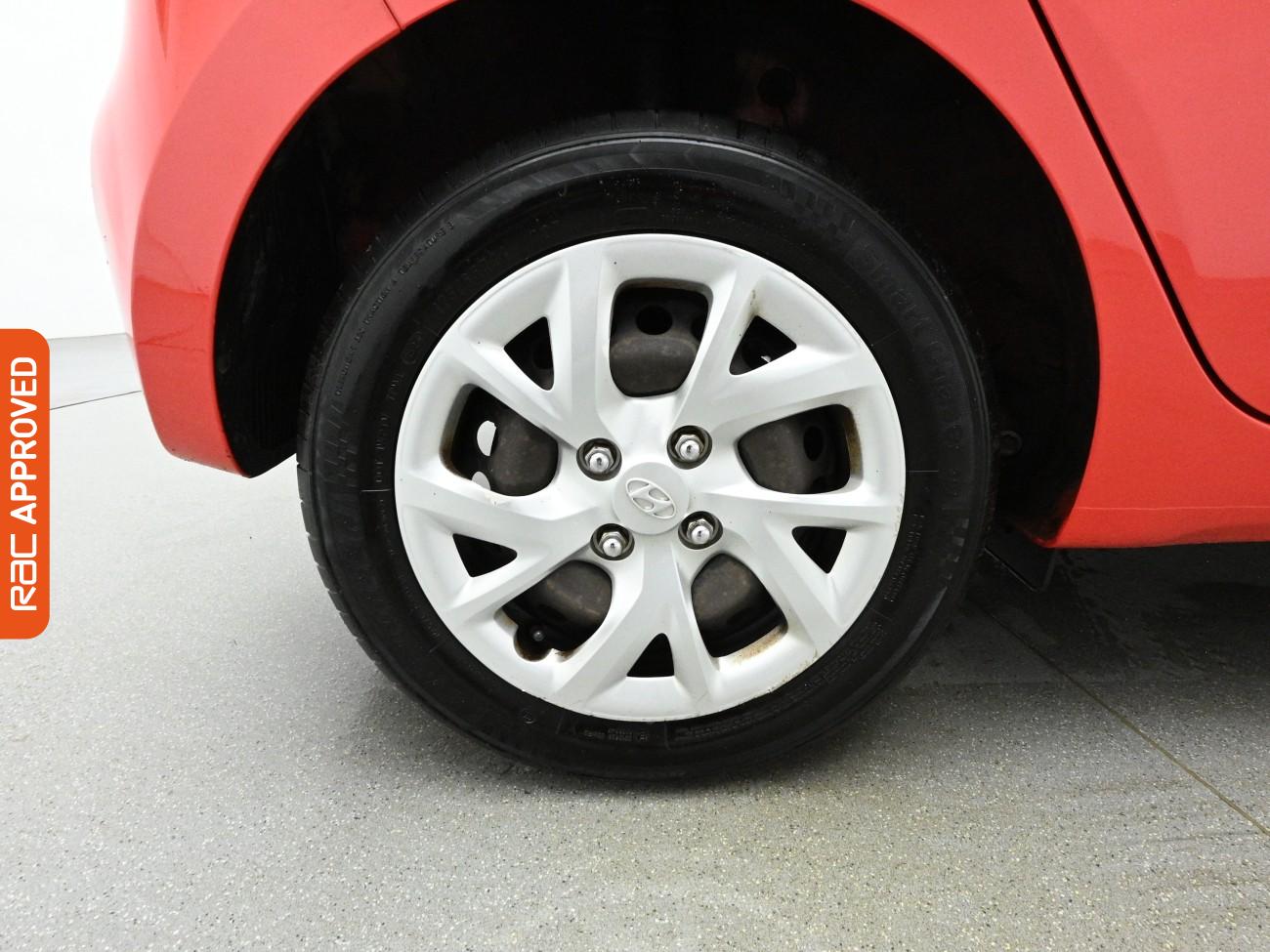 Used Hyundai i10 2020 for sale - 77879209: Photo 26