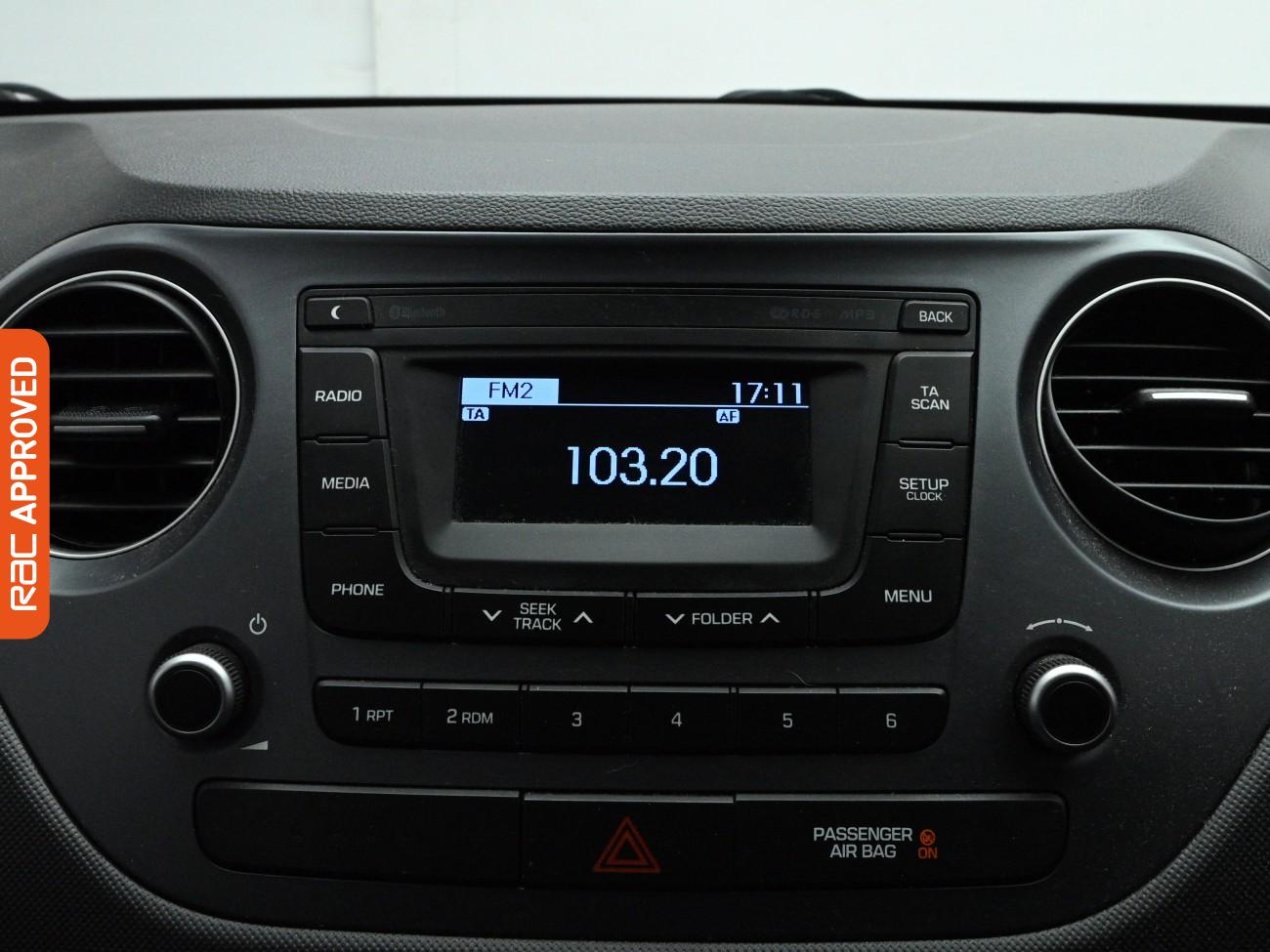 Used Hyundai i10 2020 for sale - 77879209: Photo 3