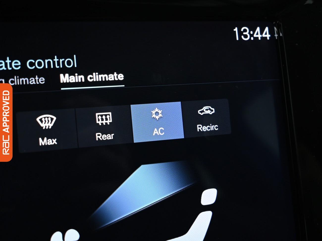 Used Volvo XC40 2019 for sale - 77415351: Photo 17