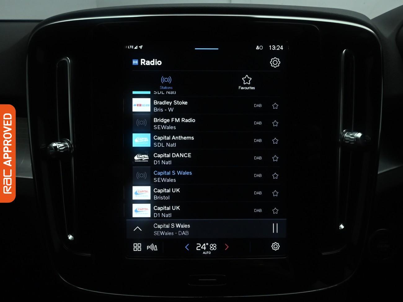 Used Volvo XC40 2022 for sale - 76453419: Photo 16