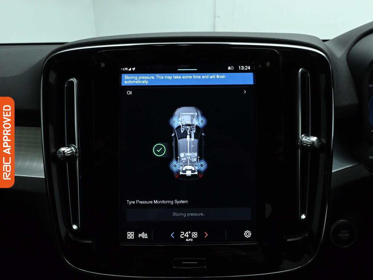 Used Volvo XC40 2022 for sale - 76453419: Photo 18