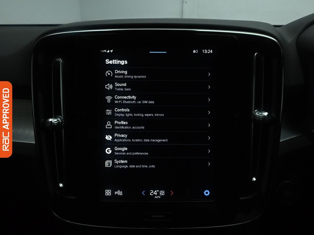 Used Volvo XC40 2022 for sale - 76453419: Photo 19