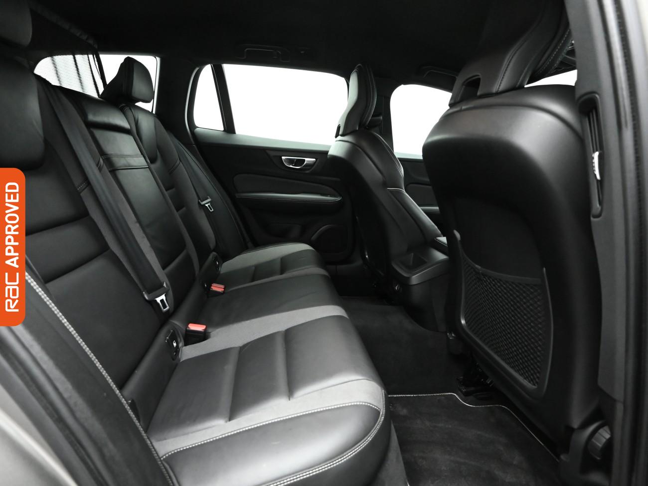 Used Volvo V60 2019 for sale - 77719341: Photo 12