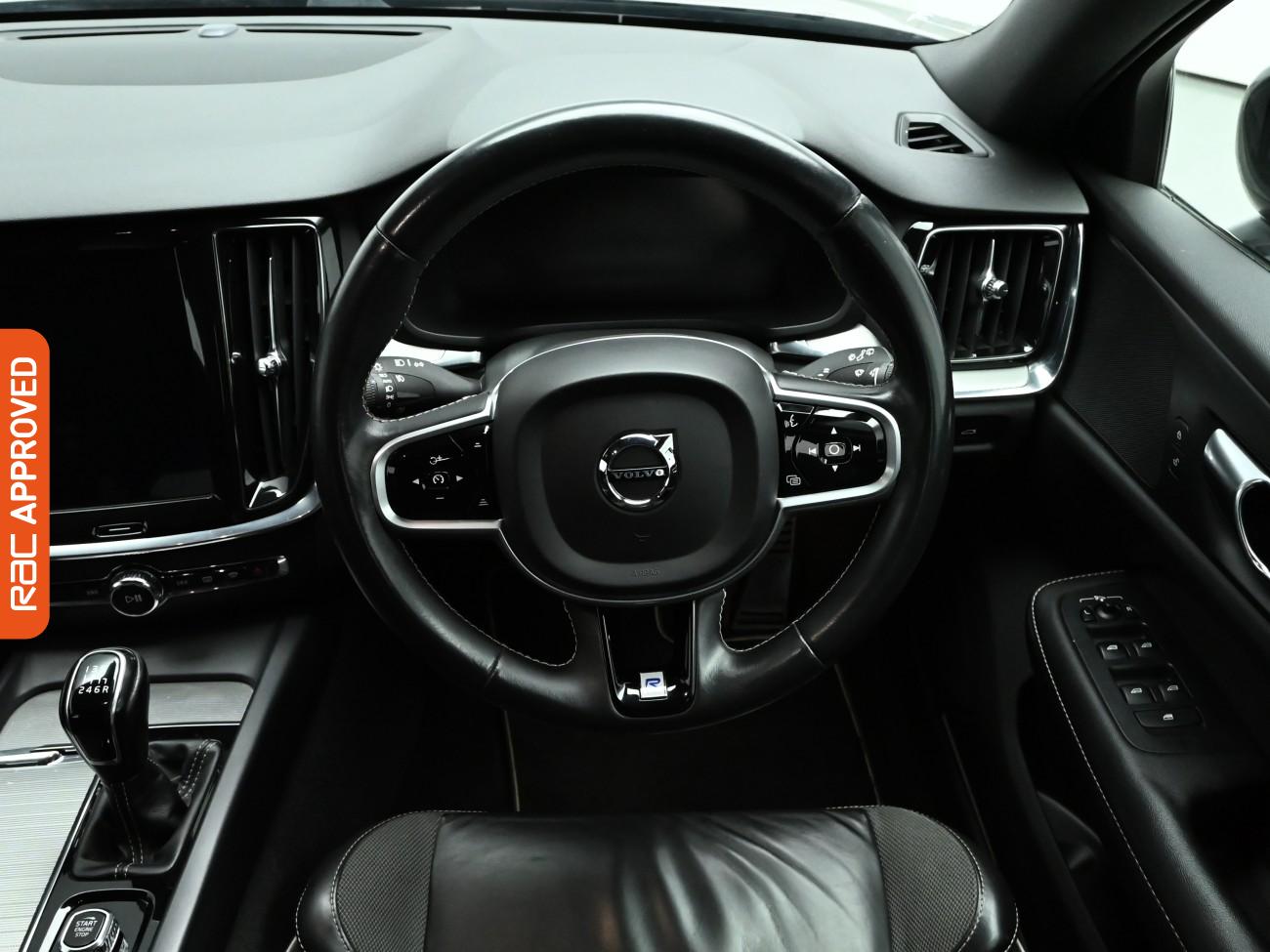 Used Volvo V60 2019 for sale - 77719341: Photo 9