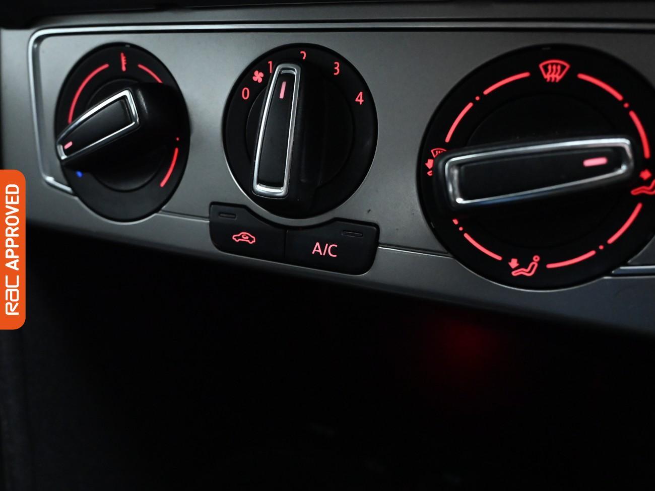 Used Volkswagen Polo 2016 for sale - 76529272: Photo 15