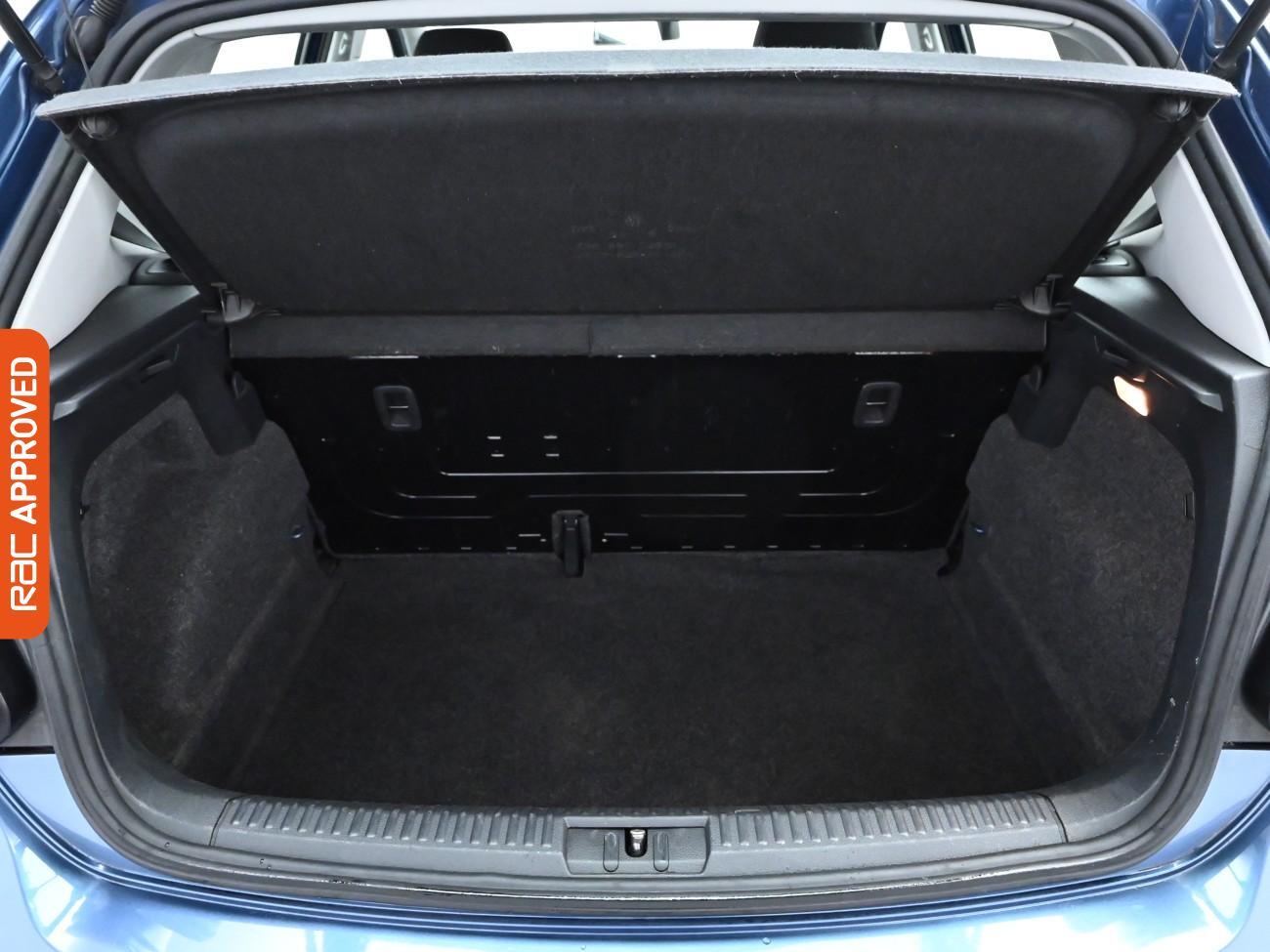 Used Volkswagen Polo 2016 for sale - 76529272: Photo 25