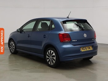Used Volkswagen Polo 2016 for sale - 76529272: Photo