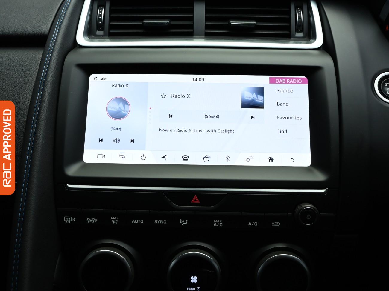 Used Jaguar E-Pace 2019 for sale - 76219861: Photo 15