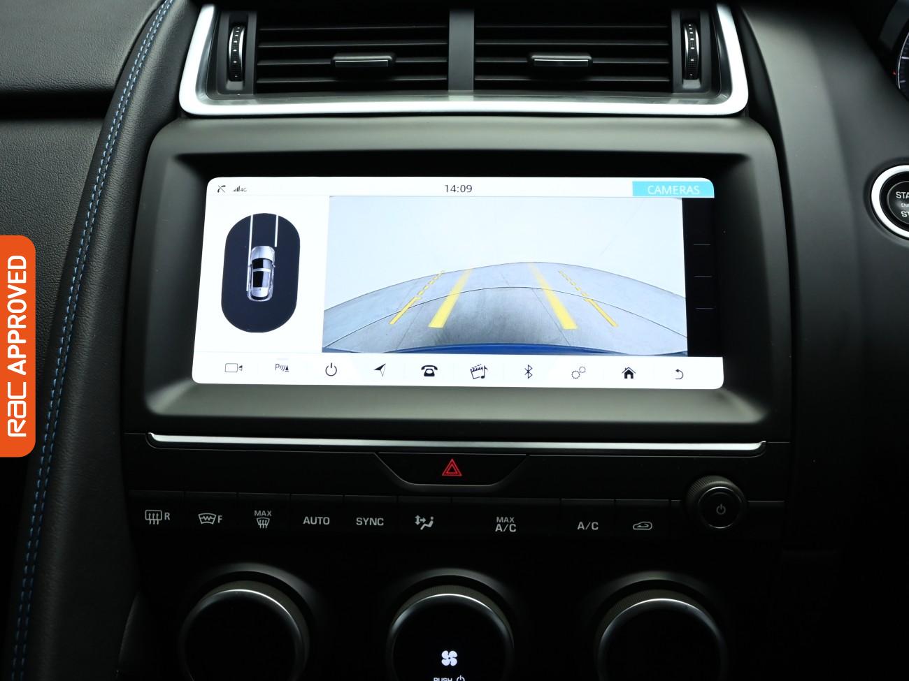 Used Jaguar E-Pace 2019 for sale - 76219861: Photo 17