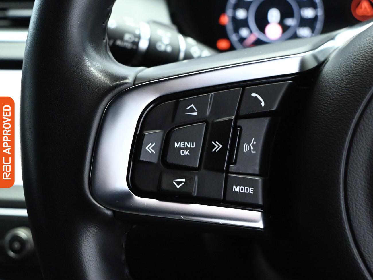 Used Jaguar E-Pace 2019 for sale - 76219861: Photo 21