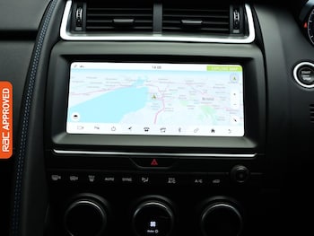 Used Jaguar E-Pace 2019 for sale - 76219861: Photo 3