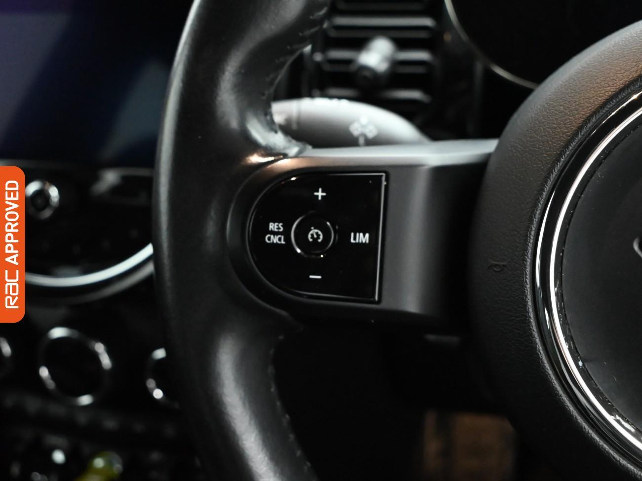 Used MINI Electric Hatch 2022 for sale - 76732576: Photo 25