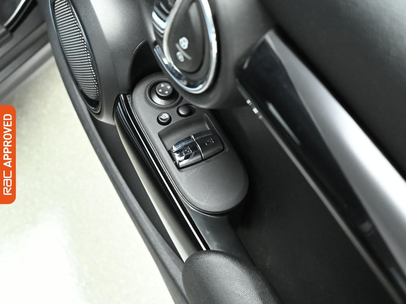 Used MINI Electric Hatch 2022 for sale - 76732576: Photo 27