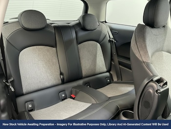 Used MINI Electric Hatch 2022 for sale - 76732576: Photo