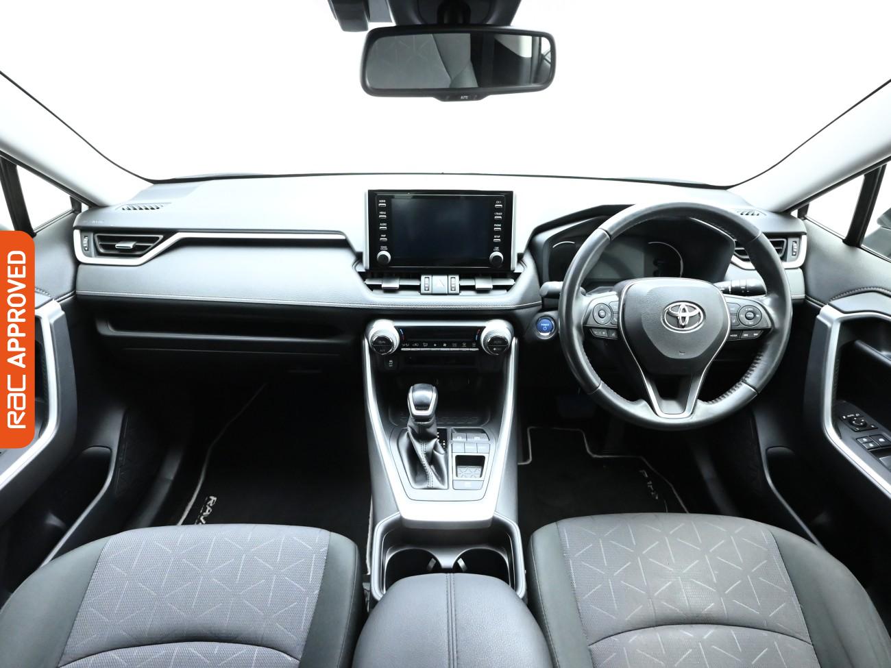 Used Toyota RAV4 2020 for sale - 76636907: Photo 2